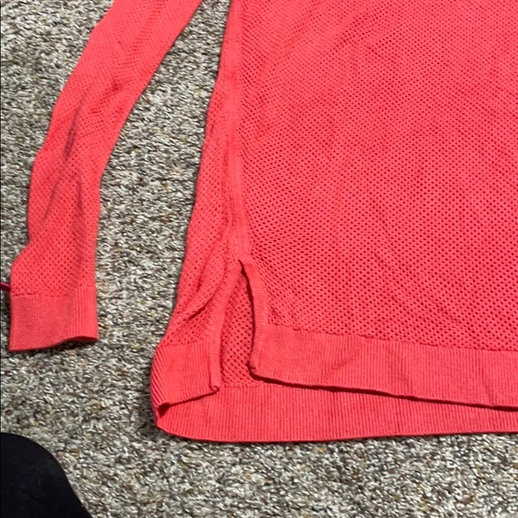 Express sweater - Picture 3 of 3